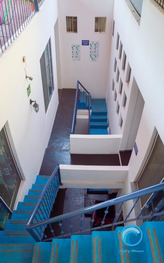 Hostal Azul Y Blanco Santa Cruz Huatulco Bagian luar foto